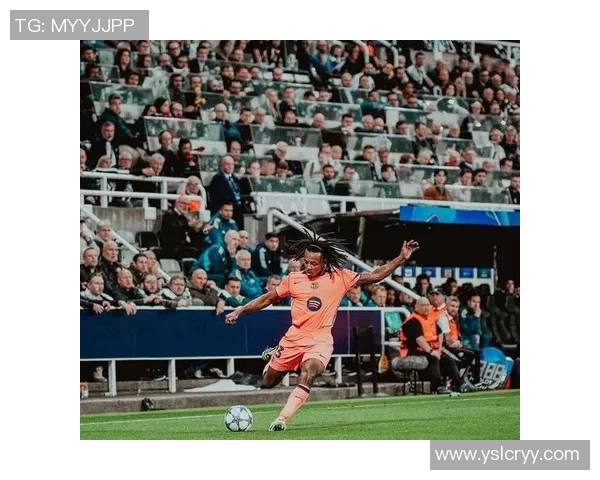 最敬业的足球明星背后的故事与奋斗历程揭秘