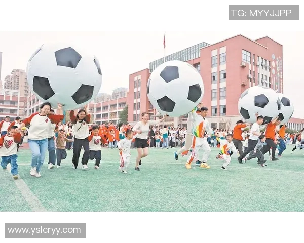 足球明星卡通形象趣味拍照打卡活动邀你一起体验快乐足球时光 足球明星卡通形象趣味拍照打卡活动邀你一起体验快乐足球时光