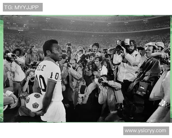 贝利球王的传奇人生与足球明星地位的深远影响解析