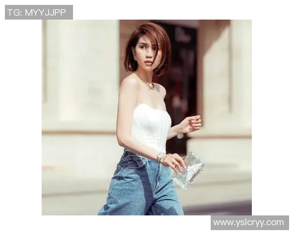 足球明星的女友在安徽合肥的生活与时尚风采揭秘