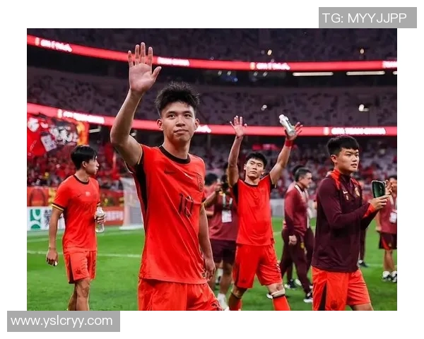 国足在与日本的较量中遗憾以0比1告负全场精彩瞬间回顾